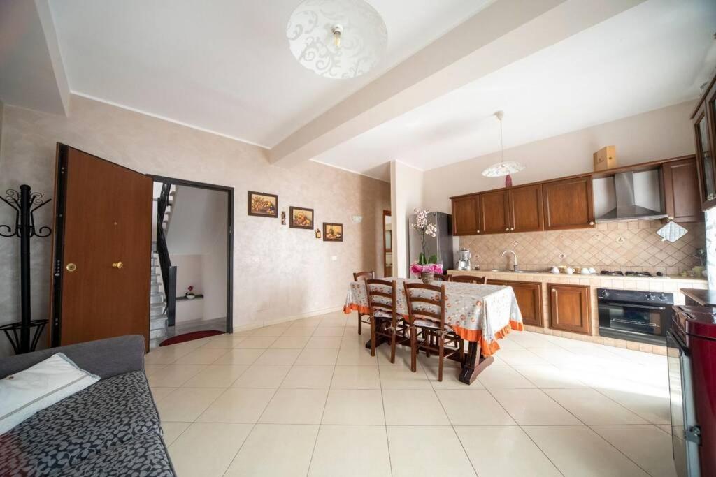 זפראנה אטניאה Casa Vacanze Il Fischio Del Vento מראה חיצוני תמונה